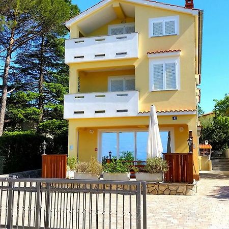 Villa Bionda Malinska Bagian luar foto
