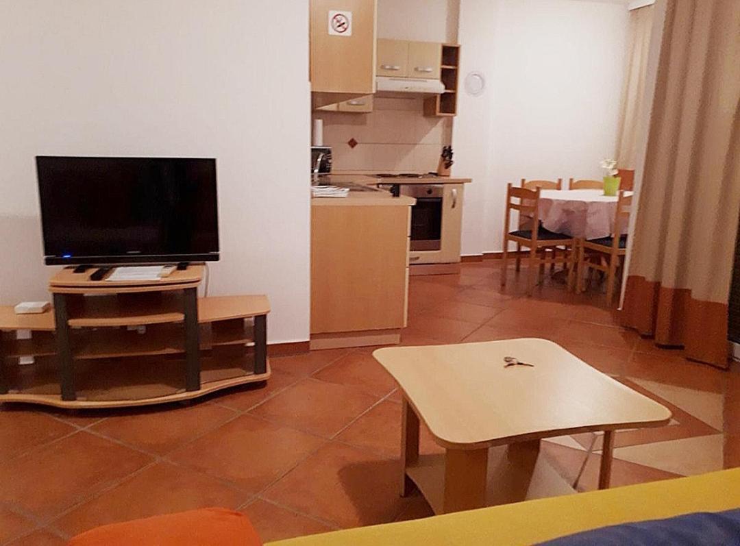 Villa Bionda Malinska Bagian luar foto