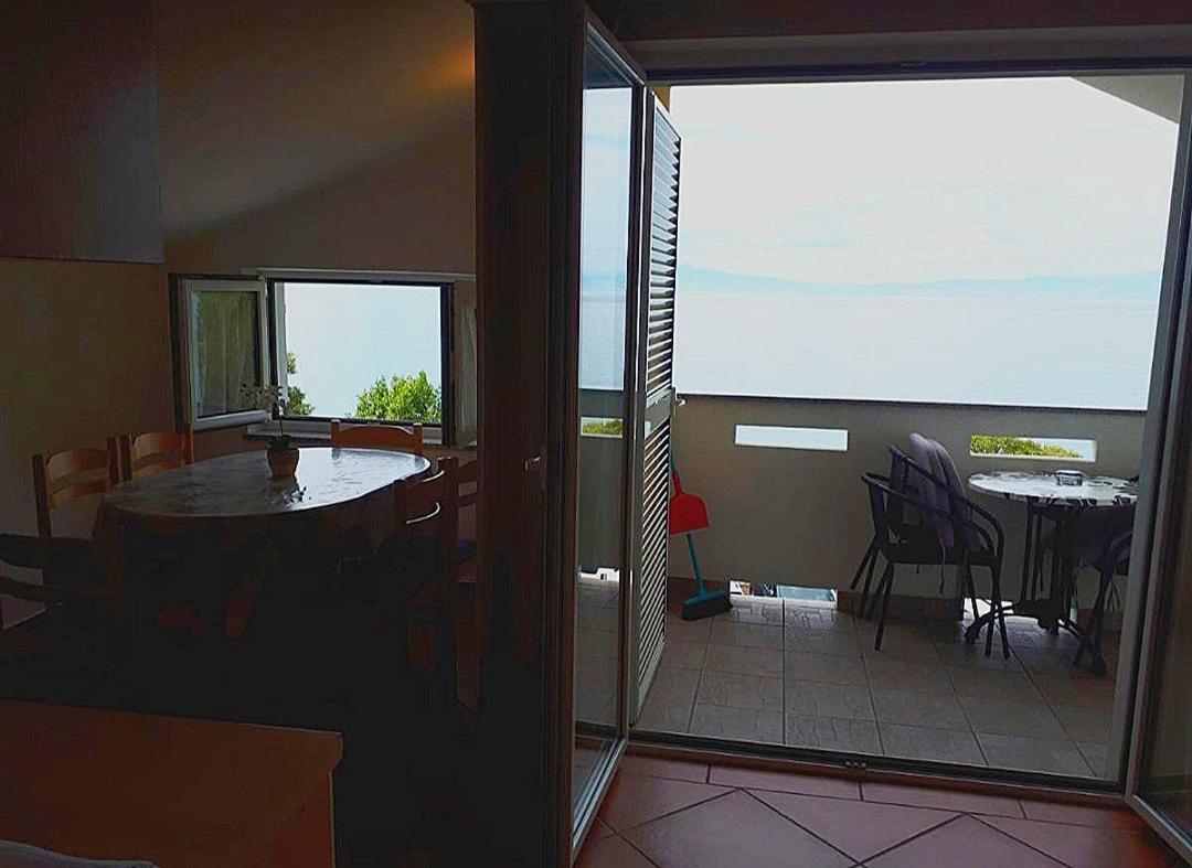 Villa Bionda Malinska Ruang foto